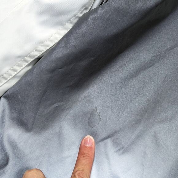 Guess Bomber Jacket Mens Size XXL Silver Reflective Spellout Sleeve - Picture 7 of 14